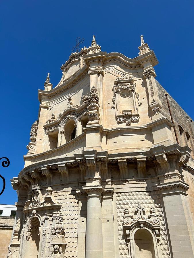 Roiss Haus Suites Lecce Ngoại thất bức ảnh